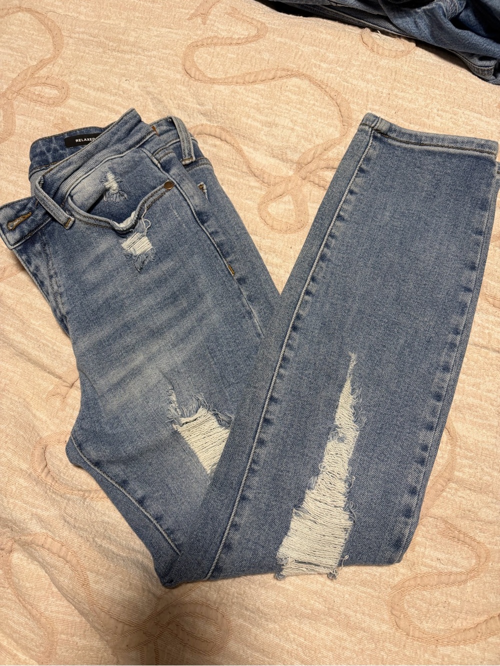 Judy Blue Medium Blue Distressed Ankle Jeans
